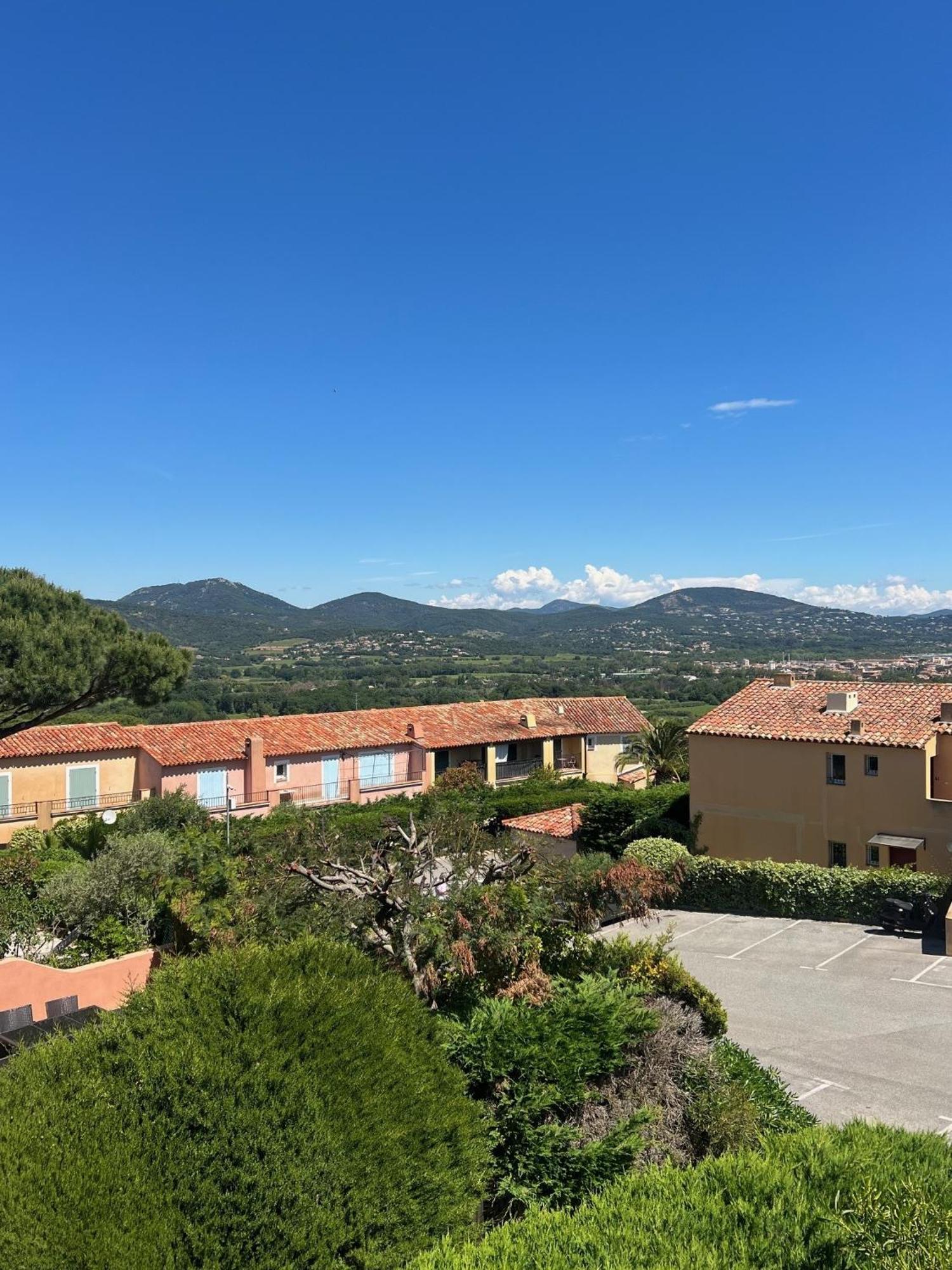 Vue Golfe De Saint-tropez * Cogolin